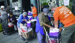 美失业人口暴增 食物银行迎来80亿份＂缺粮危机＂