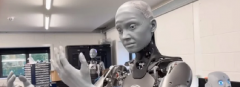 科幻未来照进现实：英国最先进“人形机器人”阿梅卡“出炉”了！